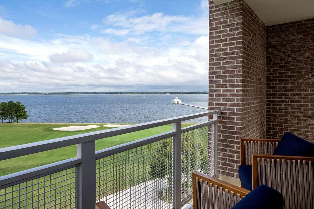 Hyatt Regency Chesapeake Bay Golf Resort, & Marina